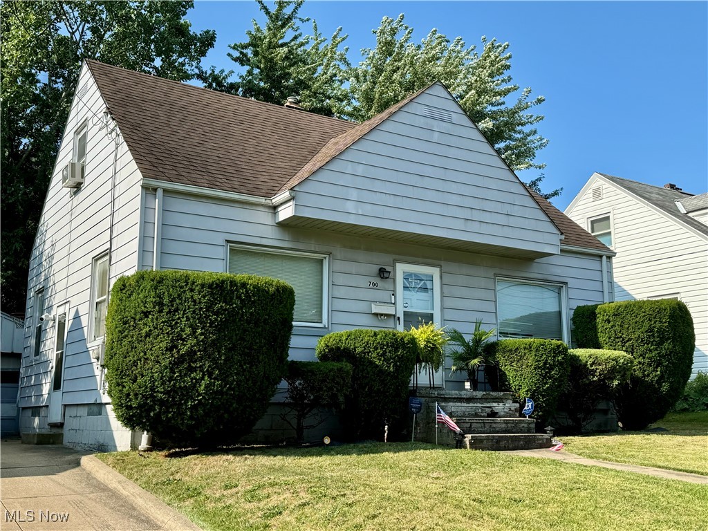 Triplett Blvd, Akron, OH 44306