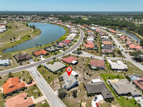 2004 Berry Roberts Dr, SUN CITY CENTER, FL, 33573-6104 | Card Image