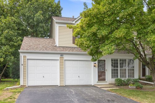 182 Half Moon Cir, Aurora, IL, 60504-2056 | Card Image