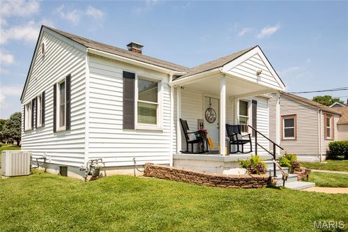20 Janet Dr, Belleville, IL, 62226-4906 | Card Image