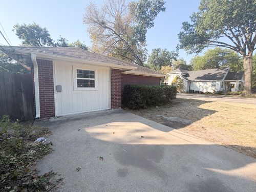 1-121 N 24th St, Corsicana, TX, 75110-4324 | Card Image