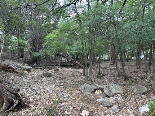 2 El Camino Real, Wimberley, TX, 78676-3442 | Card Image