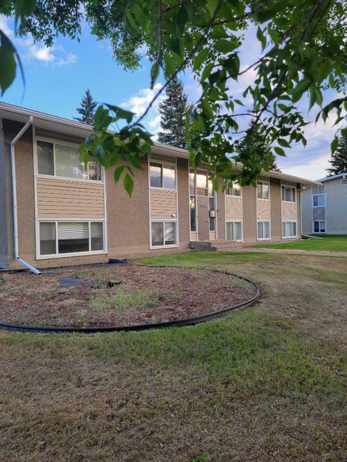c8-9523 88 Avenue, Peace River, AB, T8S1G6 | Card Image