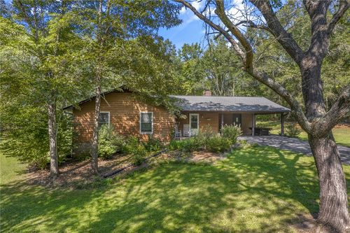 271 Issaqueena Dr, Central, SC, 29630-9567 | Card Image