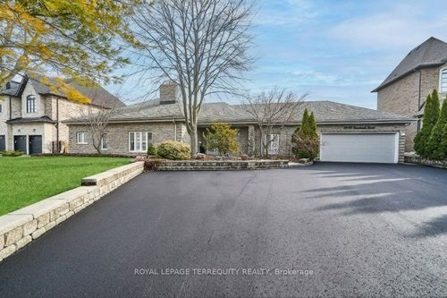 1449 Rosebank Rd, Pickering, ON, L1V1P3 | Card Image