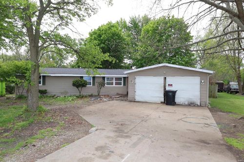 23476 Lawrence Street, South Bend, IN, 46628 | Card Image