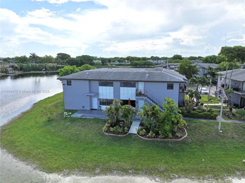 13261 Sw 17th Ln, Miami, FL, 33175-7636 | Card Image