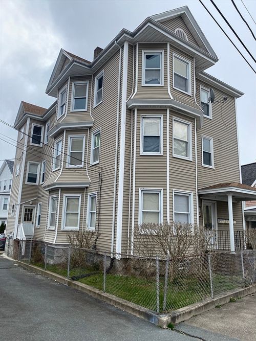 3-530 Bolton St, New Bedford, MA, 02740-3191 | Card Image