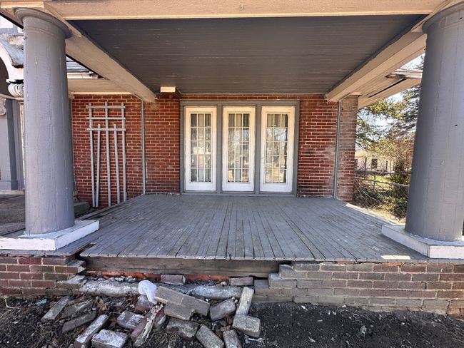150 Mclean St, House other with 5 bedrooms, 2 bathrooms and null parking in Highland Park MI | Image 6