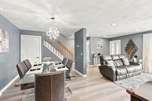c7-200 Mayfield Ave, Cranston, RI, 02920-2930 | Card Image