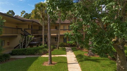 102-2689 Sabal Springs Circle, CLEARWATER, FL, 33761 | Card Image