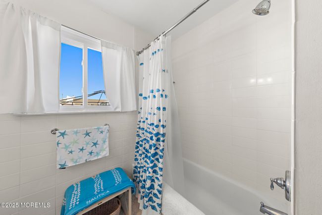 125 Peter Rd, House other with 3 bedrooms, 1 bathrooms and null parking in Manahawkin NJ | Image 22