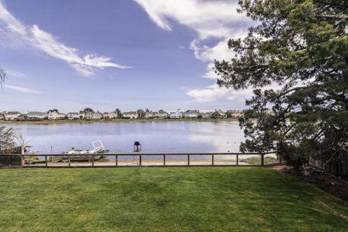 2-3335 Los Prados St, San Mateo, CA, 94403-3034 | Card Image
