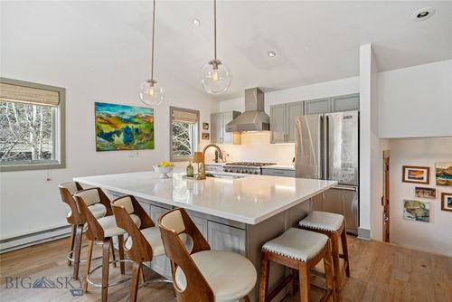 28 Aspen Leaf Dr, Big Sky, MT, 59716-7729 | Card Image