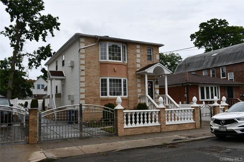 223-15 109th Avenue, New York, NY, 11429 | Card Image