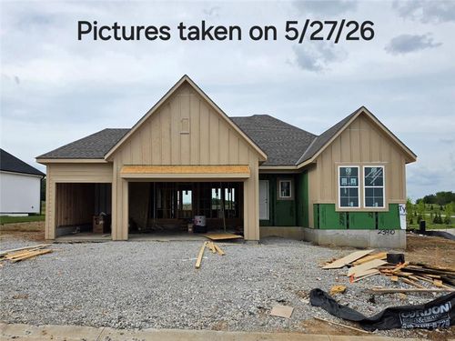 23910 W 112th Ter, Olathe, KS, 66061-7131 | Card Image