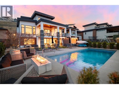1130 Ledgeview Crt, Kelowna, BC, V1W5M6 | Card Image