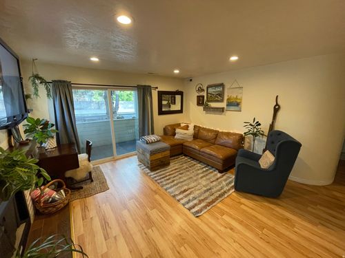 2-1495 E Vineyard Ct, Salt Lake City, UT, 84106-4496 | Card Image
