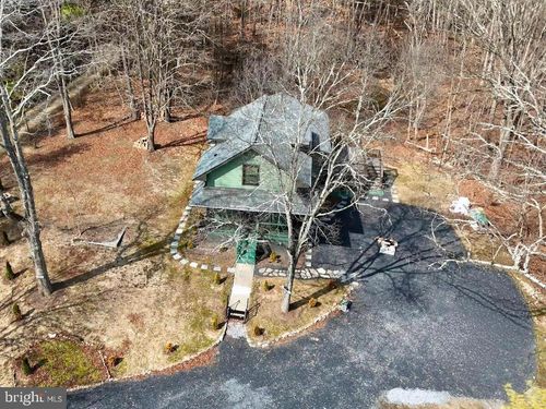 598 Indian Run Ln, STRASBURG, VA, 22657-4923 | Card Image