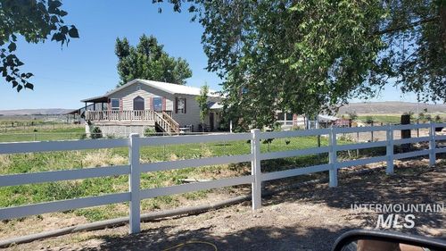 3897 W Elm Rd, Vale, OR, 97918-5393 | Card Image