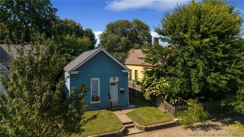 1519 E Elm St, New Albany, IN, 47150-3035 | Card Image