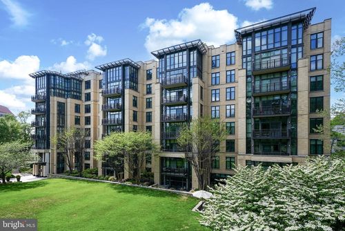 515-4301 Military Rd Nw, WASHINGTON, DC, 20015-2138 | Card Image