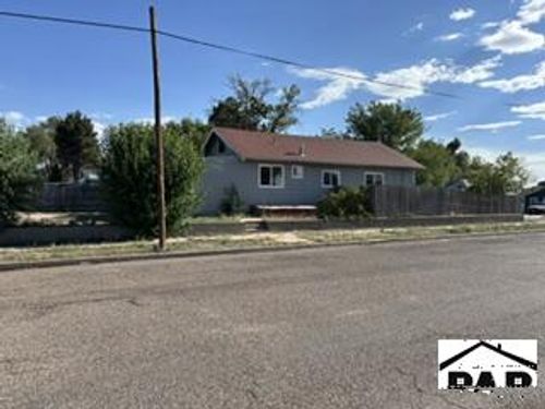 401 Lincoln Ave, La Junta, CO, 81050-3626 | Card Image