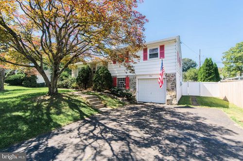 794 N Hills Ave, GLENSIDE, PA, 19038-1323 | Card Image