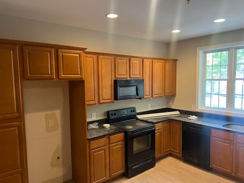 43 Clancy Dr, Dover, NH, 03820-4376 | Card Image