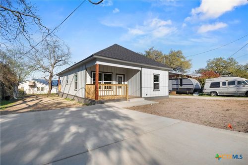 214 Spindletop St, Gatesville, TX, 76528-1734 | Card Image