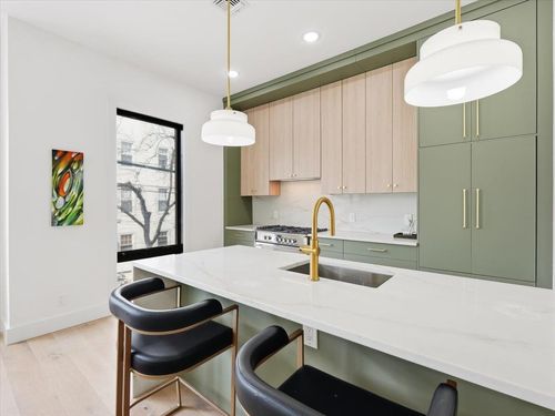 2-100 Webster Ave, Jersey City, NJ, 07307-1632 | Card Image