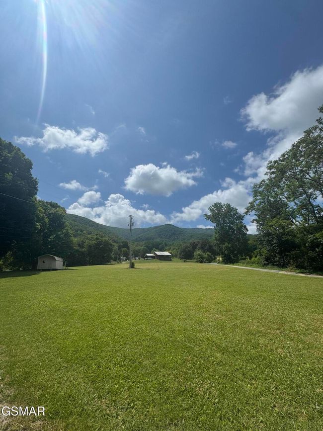 3528 Sugar Camp Cir, House other with 3 bedrooms, 1 bathrooms and null parking in Sevierville TN | Image 17
