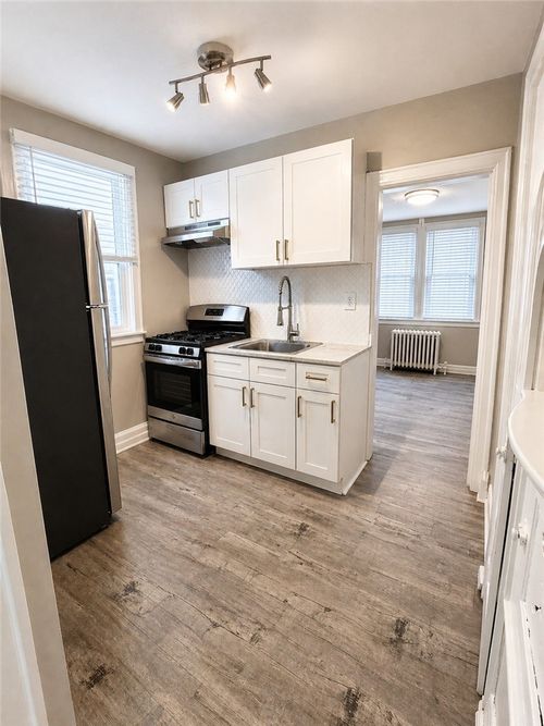 d11-1144 Tennessee Avenue, West View, PA, 15216 | Card Image