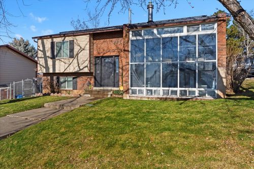 1545 E 975 N, Layton, UT, 84040-3464 | Card Image