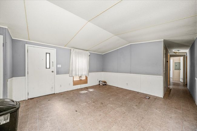 130 Ridge Rd, House other with 3 bedrooms, 2 bathrooms and 4 parking in Lancing TN | Image 14