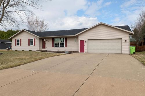 204 S 7th Avenue Avenue, Saint Nazianz, WI, 54232 | Card Image