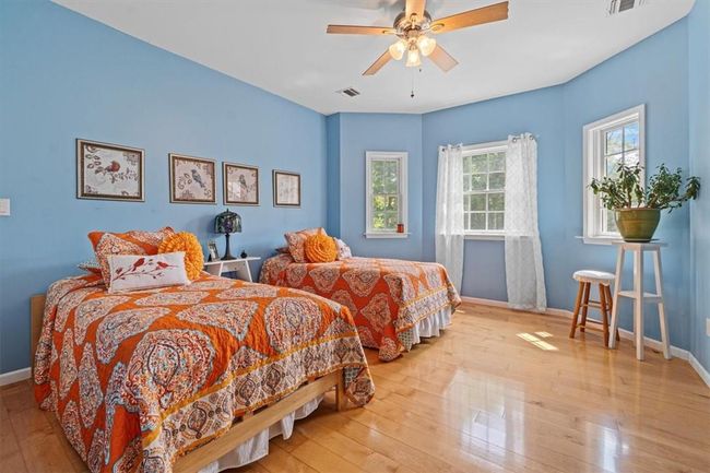 5' Maple Wood flooring. Bright and sun filled. | Image 28