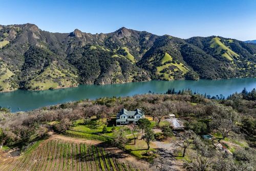 13700 Rockpile Rd, Geyserville, CA, 95441-9461 | Card Image