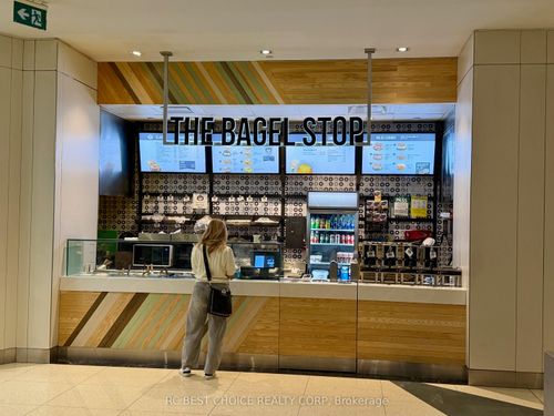 199 Bay St, Toronto, ON, M5L | Card Image