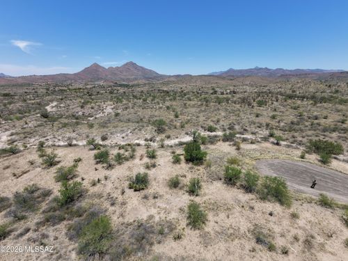 32-1126 Teco Ct, Rio Rico, AZ, 85648 | Card Image