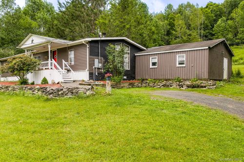 673 Hessinger And Lare Road, Callicoon, NY, 12748 | Card Image