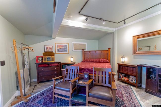 113 W 5 Th St, House other with 9 bedrooms, 7 bathrooms and null parking in Juneau AK | Image 46
