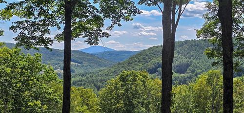 22 Golf View Ln, Quechee, VT, 05059-3039 | Card Image