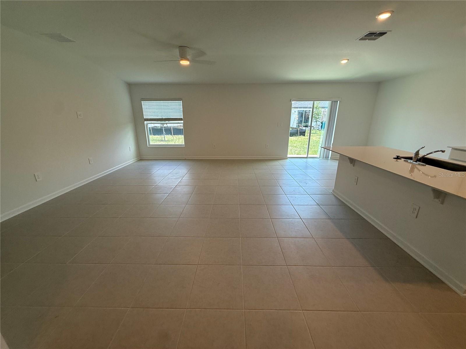 Residential Lease in DAVENPORT 3
