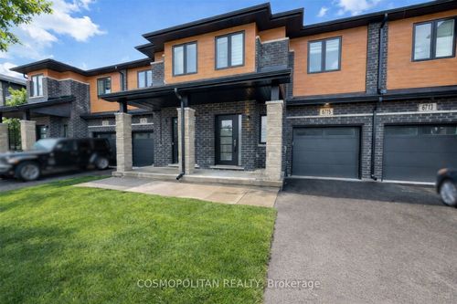 6715 Cropp St, Niagara Falls, ON, L2E0B7 | Card Image