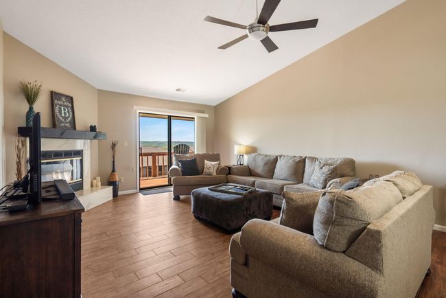 Table Rock Lake Condo | Image 24