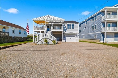 12 Montauk Ave, Westerly, RI, 02891-5336 | Card Image