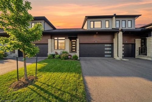 30 Bensley Lane, Hamilton, ON, L9C0E7 | Card Image