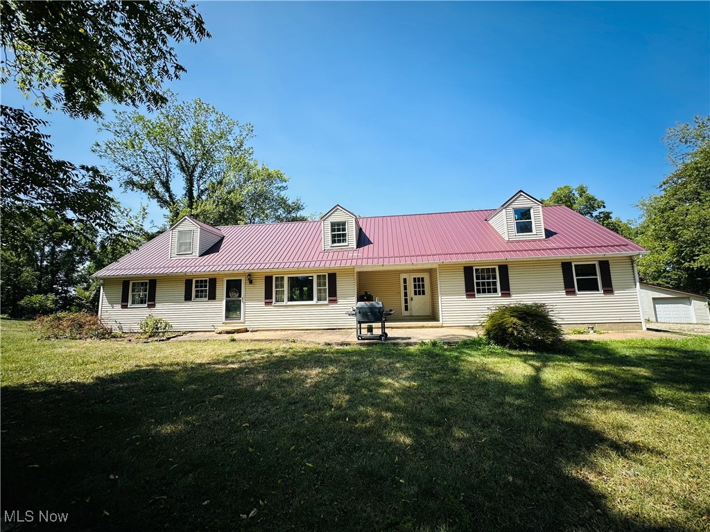 Cambridge Rd, New Concord, OH 43762