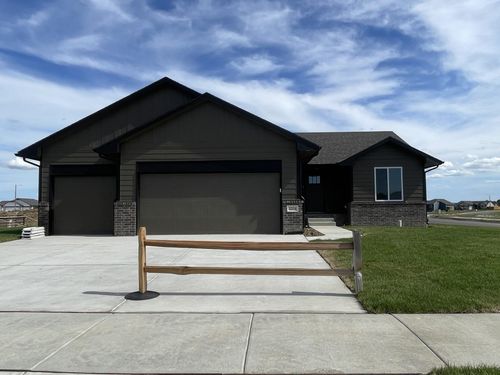2231 E Arrowhead St, Andover, KS, 67002-1141 | Card Image